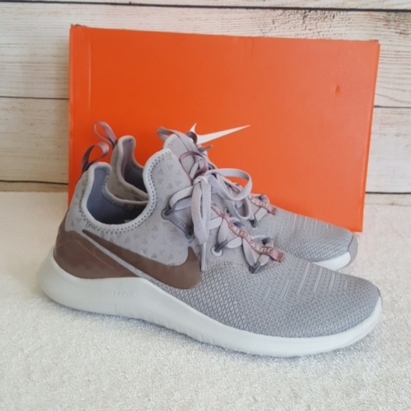 nike free tr 8 atmosphere grey